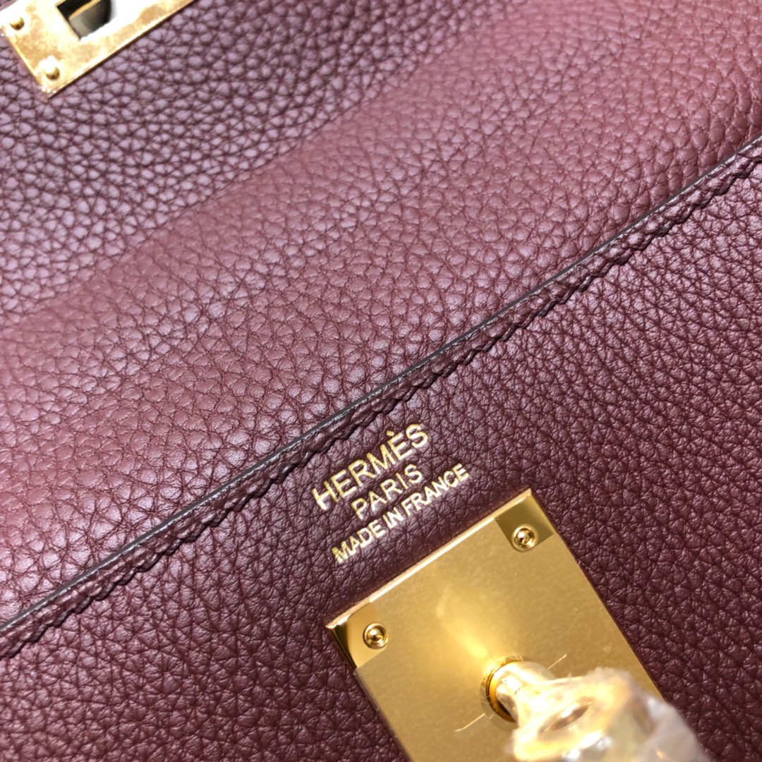 Hermes Kelly 32cm Handbag Shoulder Bag in Bordeaux Togo Leather